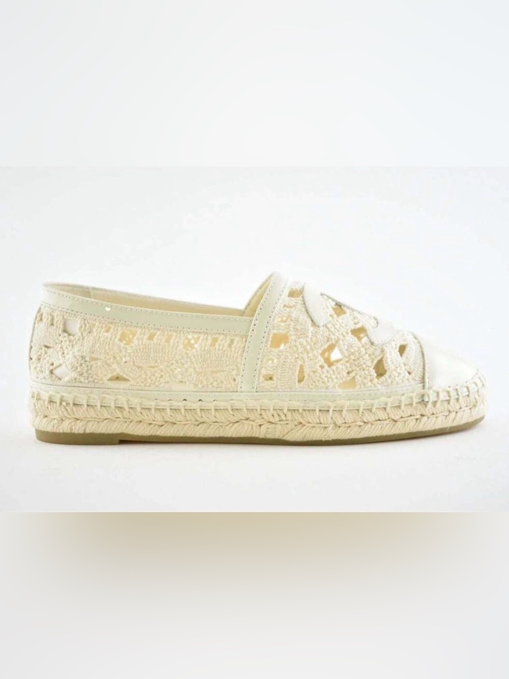 CHANEL Cream Lace Espadrille Flats - Size 42 - Picture 4 of 9